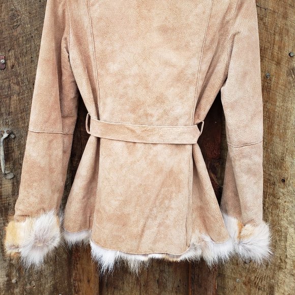 Axara Paris Insulated suede coat with fur trim - Picture 4 of 6